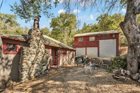 2690 Carmel Avenue, Clearlake, Califórnia 95424, Estados Unidos