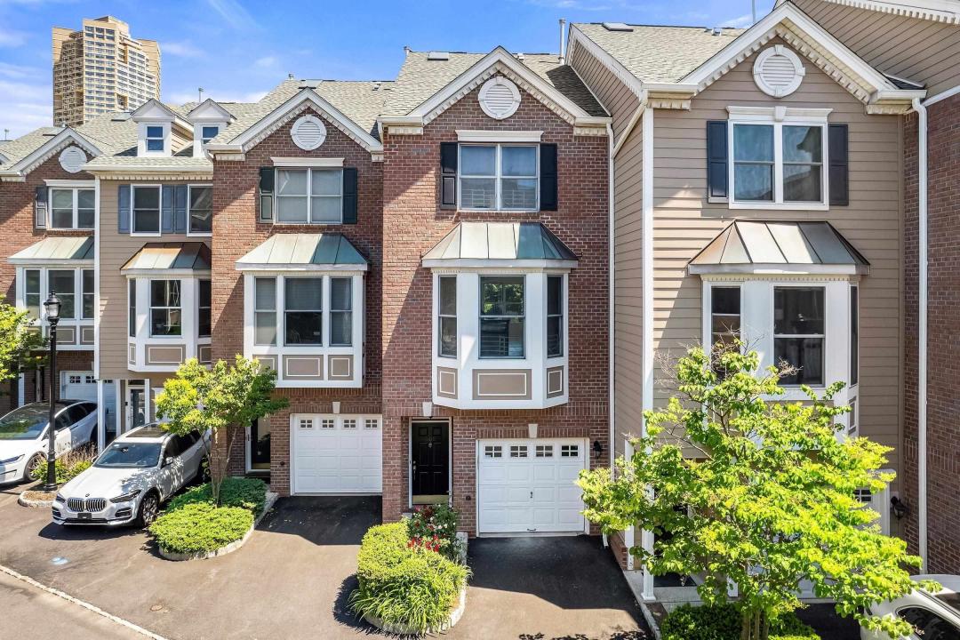 500 FULTON CT 500, West New York, New Jersey 07093, États-Unis