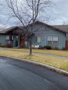 61260 Sunflower Lane, Bend, Oregon 97702