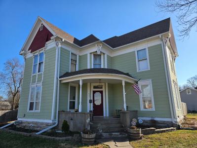 405 College Street, Mt Vernon, Missouri 65712, USA