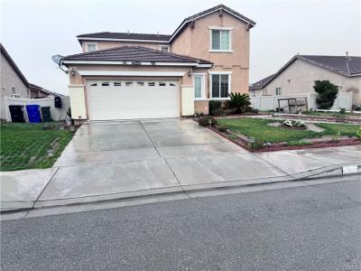 11748 Galewood Street, Adelanto, California 92301, USA