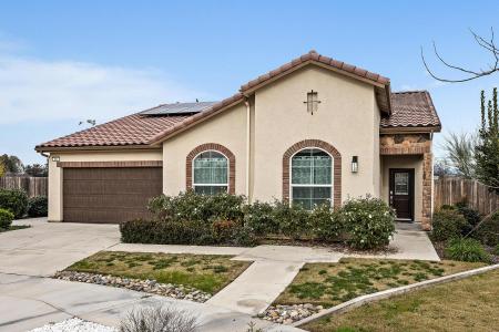 804 S Simon Street, Visalia, California 93292, USA