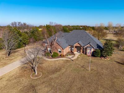 3 Del Rancho Lane, Shawnee, Oklahoma 74804, USA