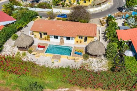 Villapark Fontein Two Vacation Homes With Pool, Villapark Fontein, Banda Bou, Curaçao