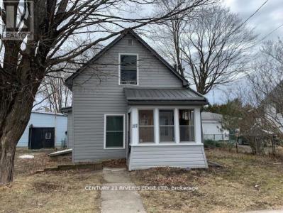 101 SCHOFIELD AVENUE, Brockville, Ontario K6V 4M7, Canada