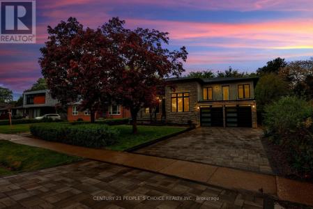 2091 BRIDGE ROAD, Oakville (wo West), Ontario L6L 2E8, Kanada