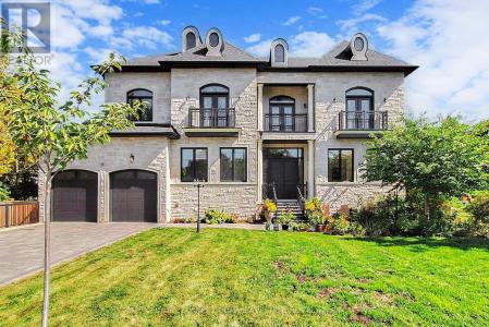 19 BLYTH STREET, Richmond Hill (oak Ridges), Ontario L4E 2Y2, Canada