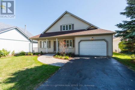 13 NESBITT DRIVE, Brighton, Ontario K0K 1H0, Canadá