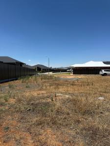 10 Elliot Court, Thurgoona, NSW 2640, Australia