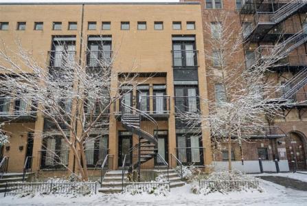 4380  Rue St-Urbain, Montréal (Le Plateau-Mont-Royal), Québec H2W 1V8, Canada