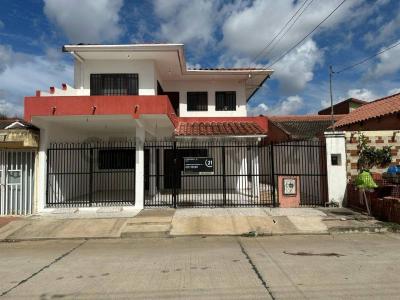 Urb. Cotoca, 8vo Anillo , Este, Santa Cruz 00001, Bolivia