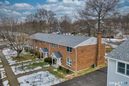 56 Carriage Path South 56, Milford, Connecticut 06460, USA