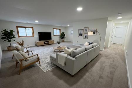 2424 Briar Oakes Boulevard, Monticello, מינסוטה 55362, ארצות הברית של אמריקה 