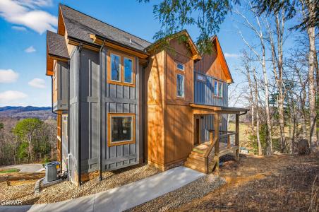 3756 Revetta Circle, Sevierville, Tennessee 37862, USA