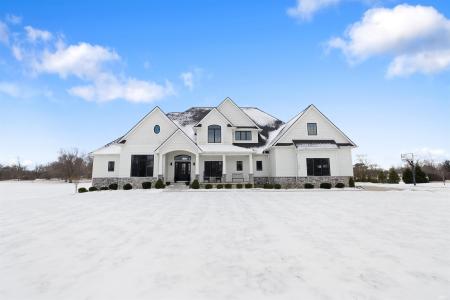 549 Morningstar Road, Auburn, Indiana 46706-9183, USA