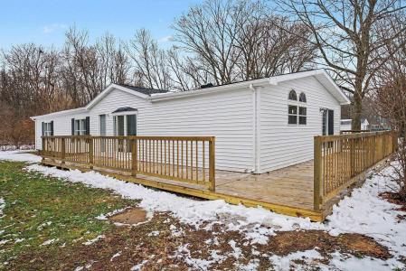 27286 Nelson Avenue, Elkhart, Indiana 46517