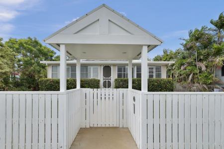 11 Tern Street, Slade Point, QLD 4740, Australia