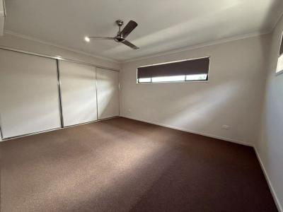 2-11 Macpherson Street, Moranbah, QLD 4744, Австралия