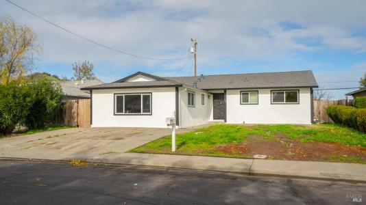 70 Manzanita Dr, Vacaville, California 95688, USA