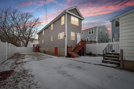 15-R Argyle Street, Revere, Massachusetts 02151, USA