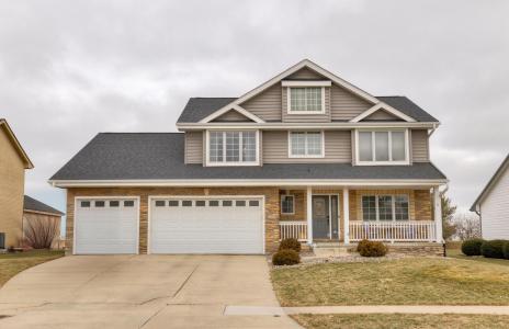 305 11th Street, Altoona, Iowa 50009, USA