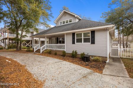 312 NE 54th Street, Oak Island, NC 28465, USA