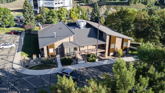 1720 Burnt Boat Drive, Bismarck, צפון דקוטה 58503, ארצות הברית של אמריקה 