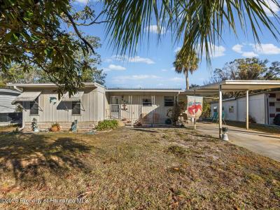 6439 Theresa Avenue, Weeki Wachee, Floride 34607, États-Unis
