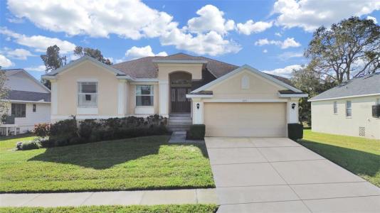 1025 Lake Avoca Place, Tarpon Springs, Florida 34689, USA