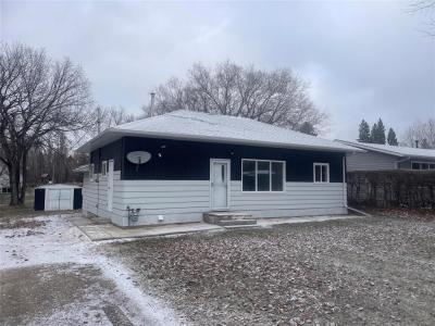 151 MANITOBA AVENUE, Russell, Manitoba R0J 1W0, Canada