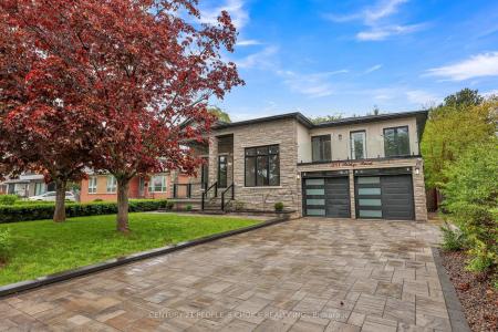 2091 BRIDGE ROAD, Oakville, Ontario L6L 2E8, Canada