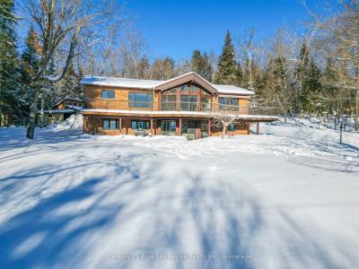 708 ANITA AVENUE, North Bay, Ontario P1B 8G4, Kanada