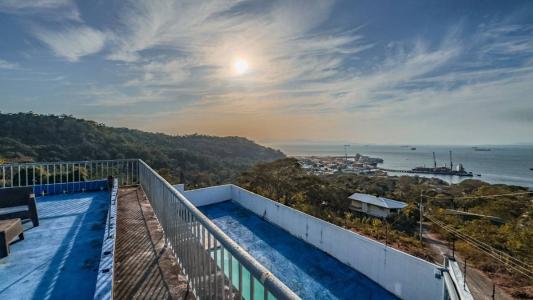 Champagne , Caldera Esparza, Puntarenas 60206, Costa Rica