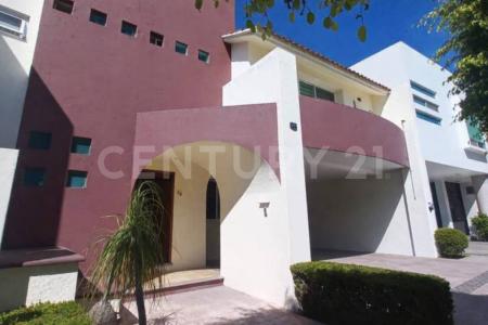 orquideas 86,, San Andrés Cholula, Puebla 72471, Mexique