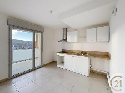 Deville Les Rouen, Haute-Normandie 76250, アキタン