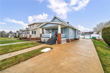 8012 Spring Garden Road, Parma, אוהיו 44129, ארצות הברית של אמריקה 