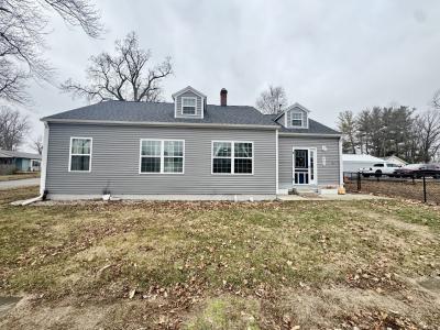 402 N Center Street, Colfax, Illinois 61728, USA