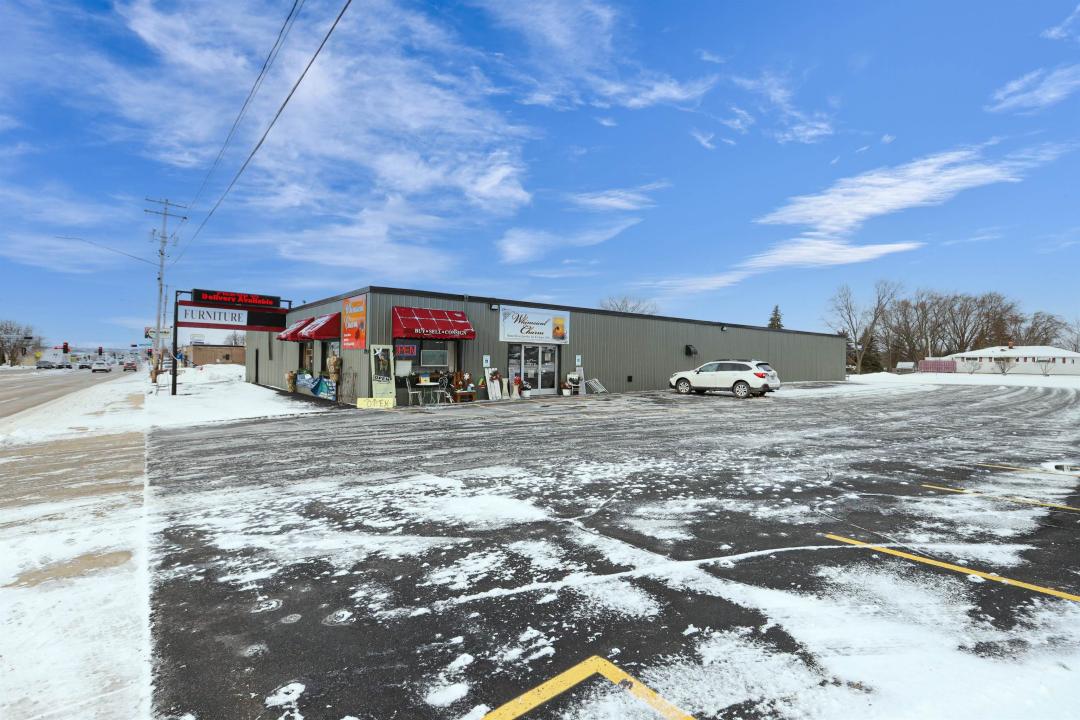 1700 W Wisconsin Avenue , Comm, Appleton, Wisconsin 54914, HOA KỲ
