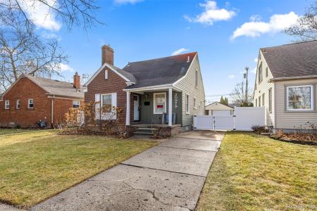 20979 Audette Street, Dearborn, Michigan 48124, USA