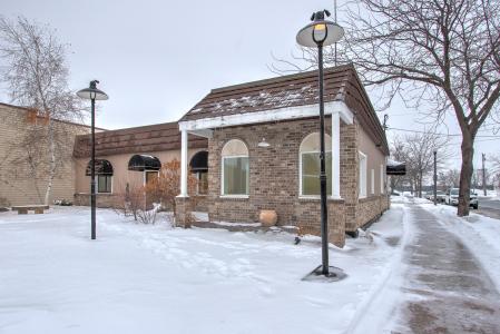 244 Main Street S, Cambridge, Minnesota 55008, HOA KỲ