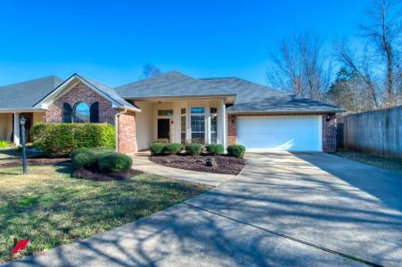 9023 Royal Lodge Court, Shreveport, Louisiana 71115, USA