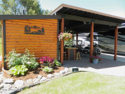 290 Par LOOP, Blanchard, Idaho 83804, USA