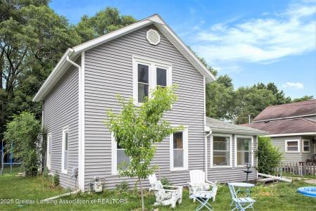 228 W Pearl Street, Ovid, Michigan 48866, États-Unis