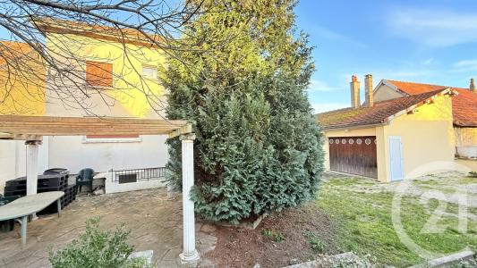 Sezanne, Champagne-Ardenne 51120, France