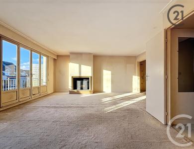 Brie Comte Robert, Ilha De França 77170, França