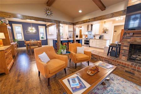 410 Hillcrest Drive, Midlothian, Texas 76065, USA