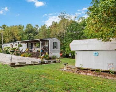 240 Echo Valley Road, Lily, Kentucky 40740, USA