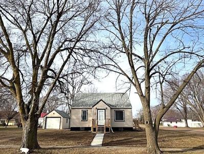 1008 Maple St., Tyndall, South Dakota 57066, HOA KỲ