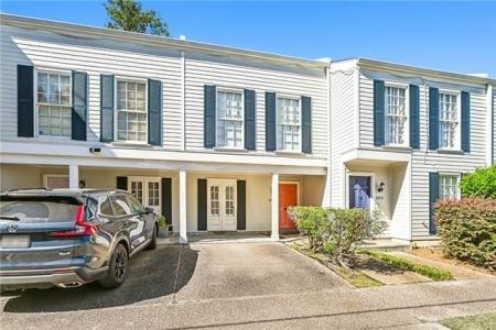 2727 CONSTANCE Street, New Orleans, Louisiana 70130, Estados Unidos