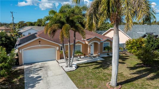 3818 SW 6th Place, Cape Coral, Florida 33914, USA